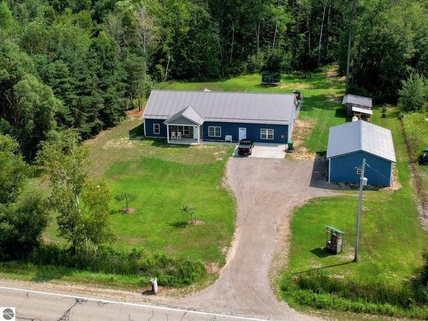 5277 Wise Road S, Shepherd, MI 48883