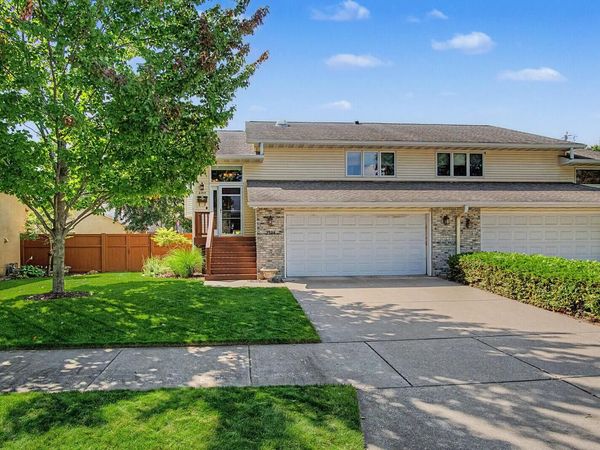 2304 13th STREET S, La Crosse, WI 54601