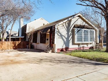 5700 Pershing Avenue, Fort Worth, TX 76107