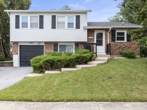17851 Springfield Avenue , Country Club Hills, IL 60478
