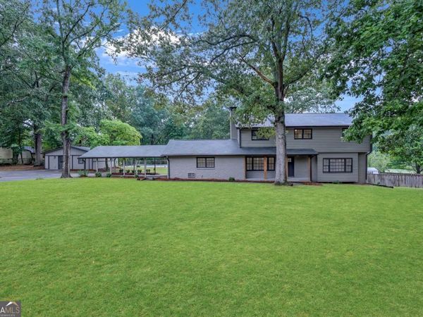 2541 Poplar Street, Snellville, GA 30078