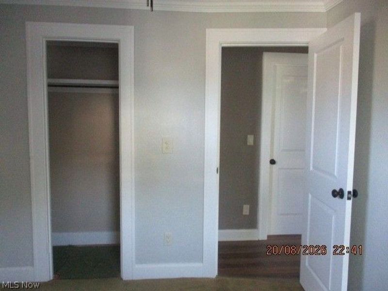 3755 Highland Road, Cleveland, OH 44111 Photo 12