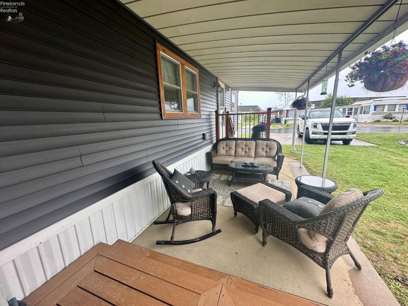 140 Rathbun Drive, Marblehead, OH 43440 Photo 4