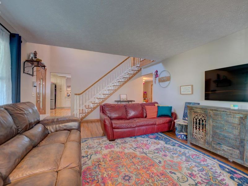 1460 Lexington, Vermilion, OH 44089 Photo 3