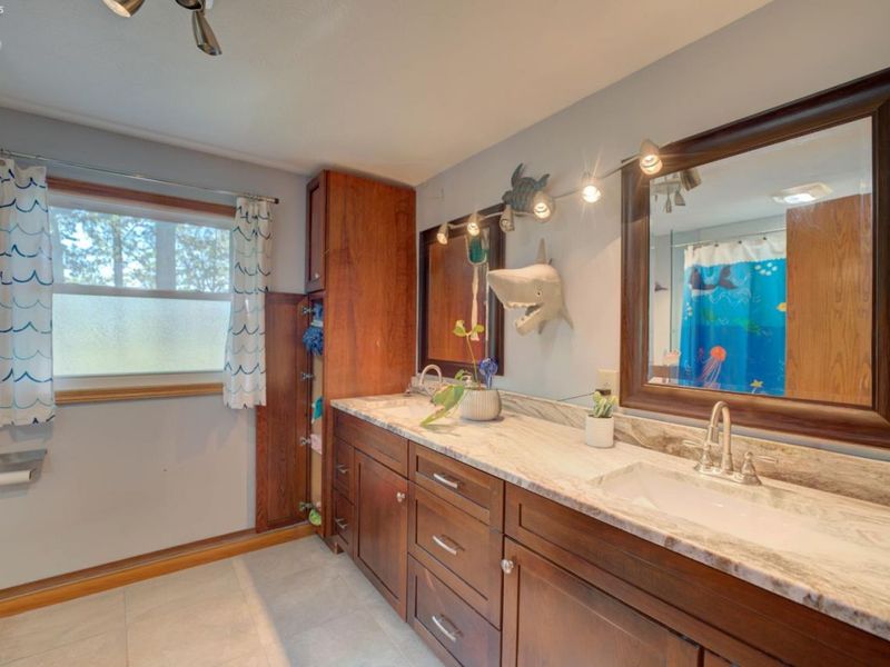 1460 Lexington, Vermilion, OH 44089 Photo 34