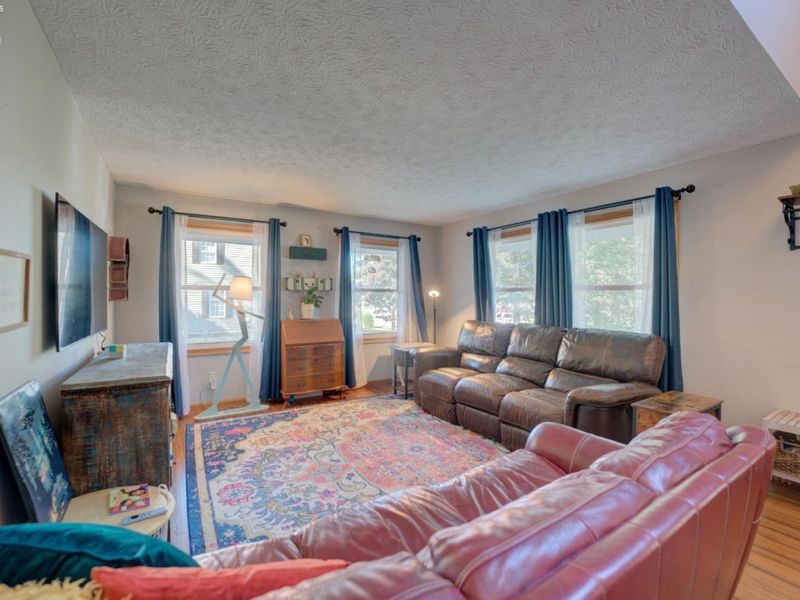 1460 Lexington, Vermilion, OH 44089 Photo 6