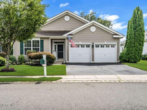 25 Grayhawk Lane, Little Egg Harbor, NJ 08087