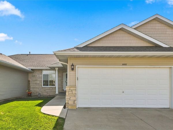 3642 Stoneview Circle SW , Cedar Rapids, IA 52404