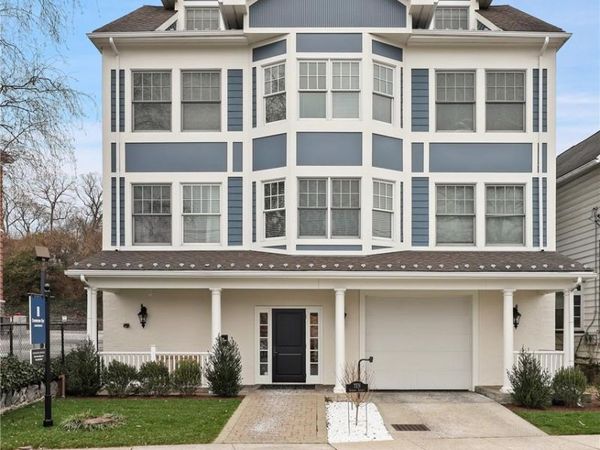 10 School Street , Unit 2R, Rye, NY 10580