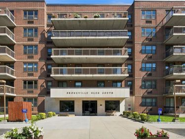 1376 Midland Avenue , Unit 105, Bronxville, NY 10708