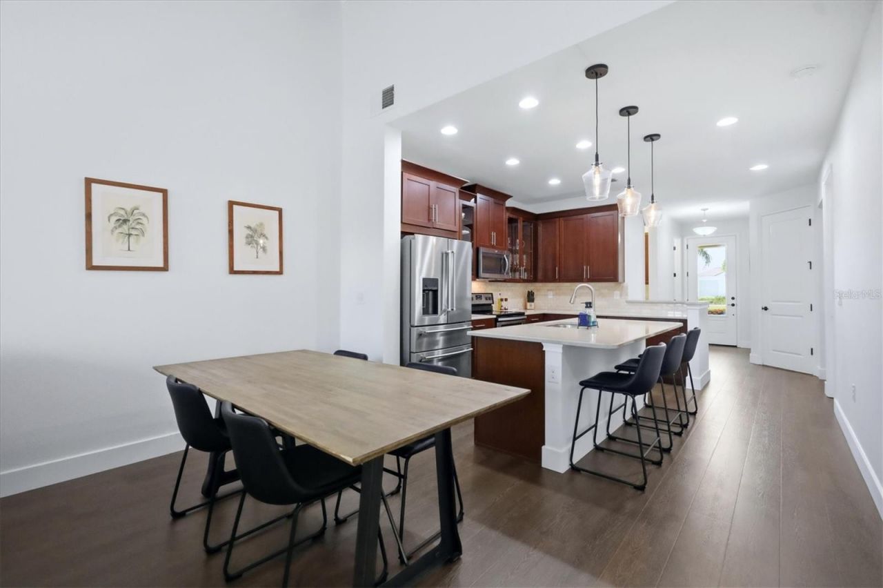 3664 Course Drive, Sarasota, FL 34232 Photo