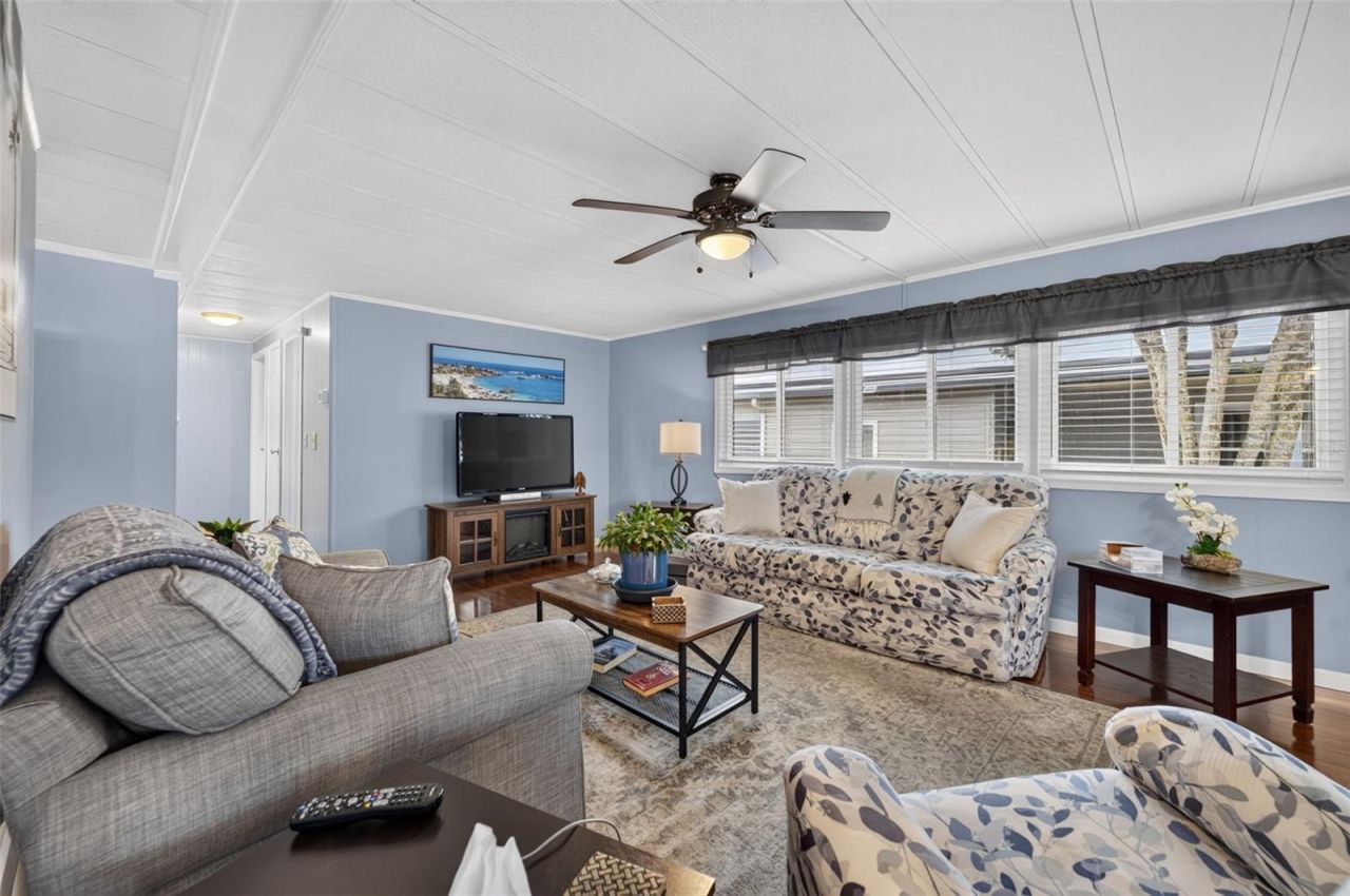 219 Paradise S, Leesburg, FL 34788 Photo