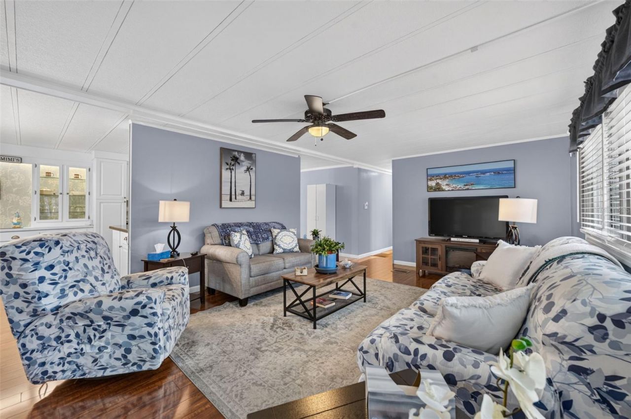 219 Paradise S, Leesburg, FL 34788 Photo
