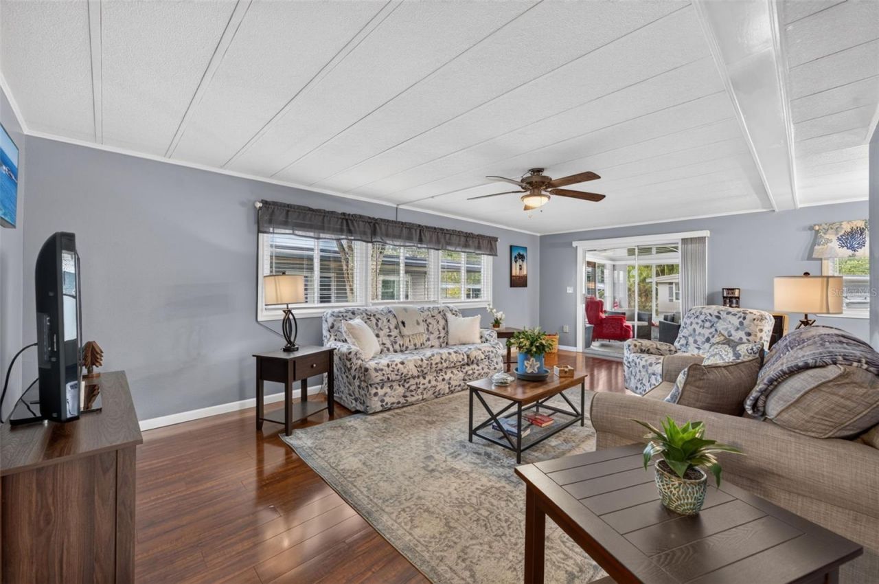 219 Paradise S, Leesburg, FL 34788 Photo