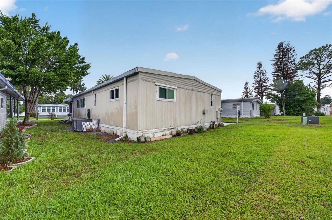 219 Paradise S, Leesburg, FL 34788 Photo
