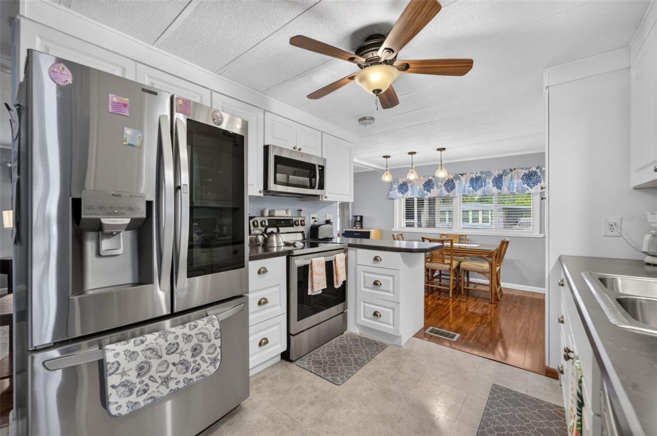 219 Paradise S, Leesburg, FL 34788 Photo