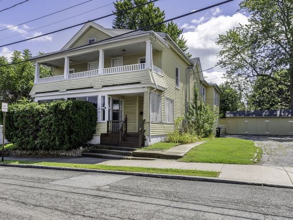32-34 Pearl St, Chicopee, MA 01013
