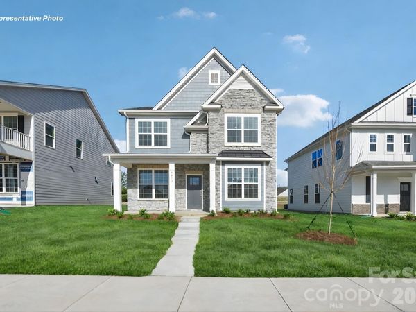 148 Waterfall Valley Way, Mooresville, NC 28117