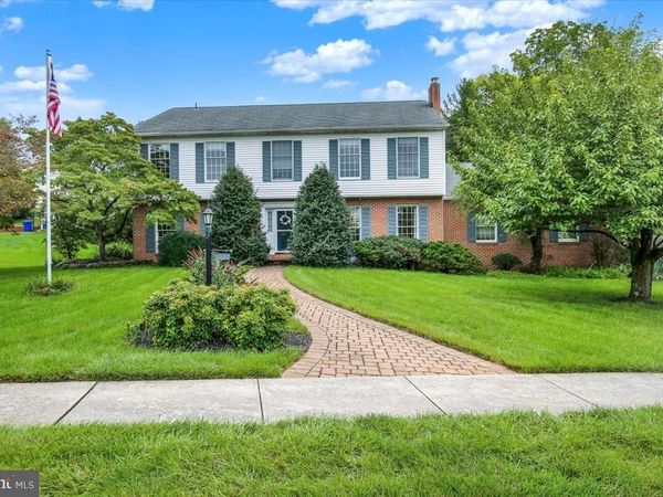 5 CHELSEA CIRCLE , READING, PA 19606