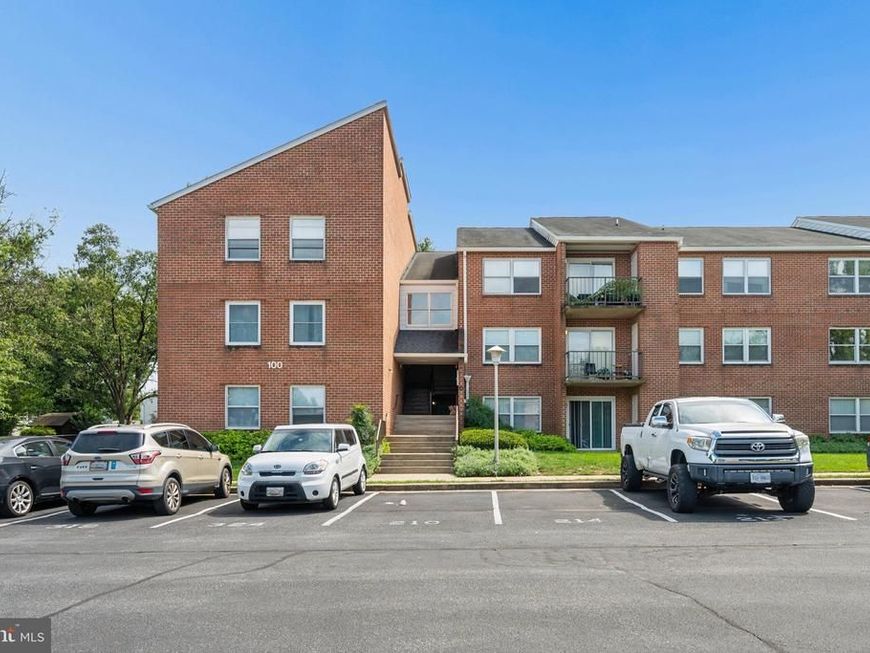 100 Chapel Court, Unit 318, Walkersville, MD 21793 Main Photo