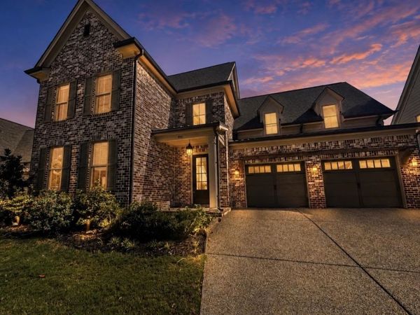 894 CYPRESS VINE CV, Collierville, TN 38017