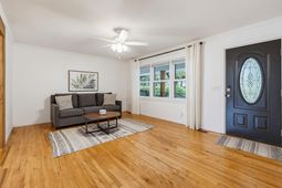 8 W Miller Drive photo 4