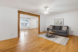 8 W Miller Drive photo 4