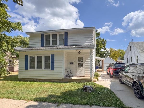 608 N HURON STREET, De Pere, WI 54115