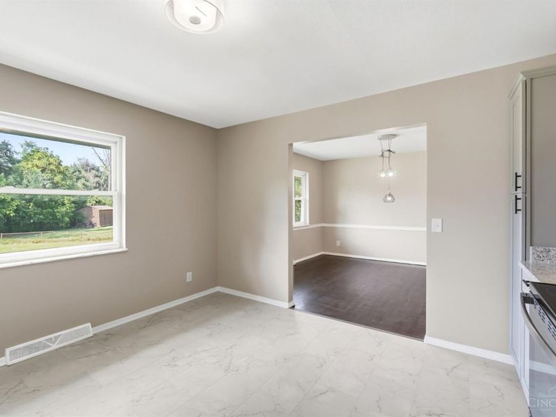 8929 Cavalier Drive, Springfield Township, OH 45231 Photo 19