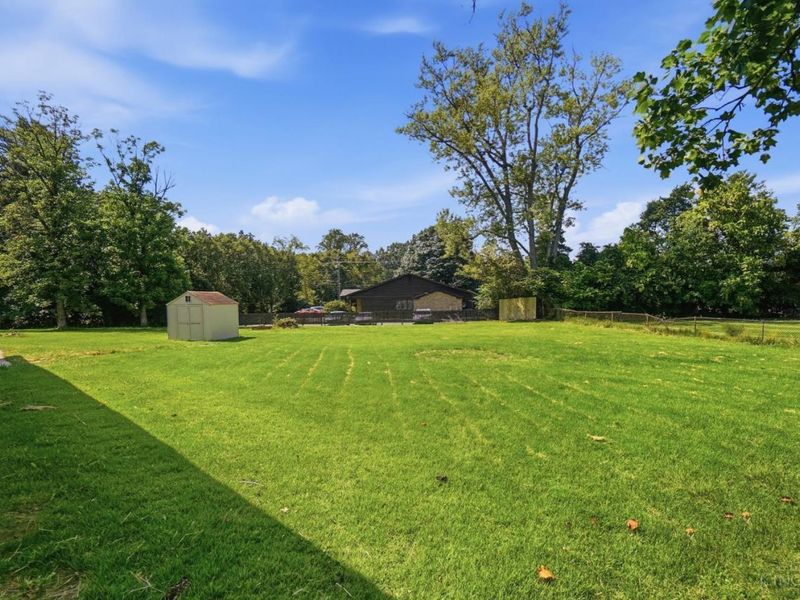 8929 Cavalier Drive, Springfield Township, OH 45231 Photo 50