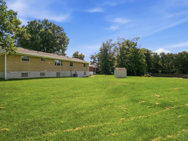 8929 Cavalier Drive, Springfield Township, OH 45231 Photo 51
