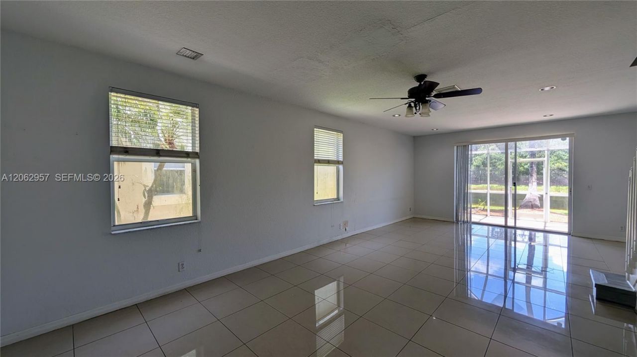 2231 N Cordoba Bnd, Weston, FL 33327 Photo