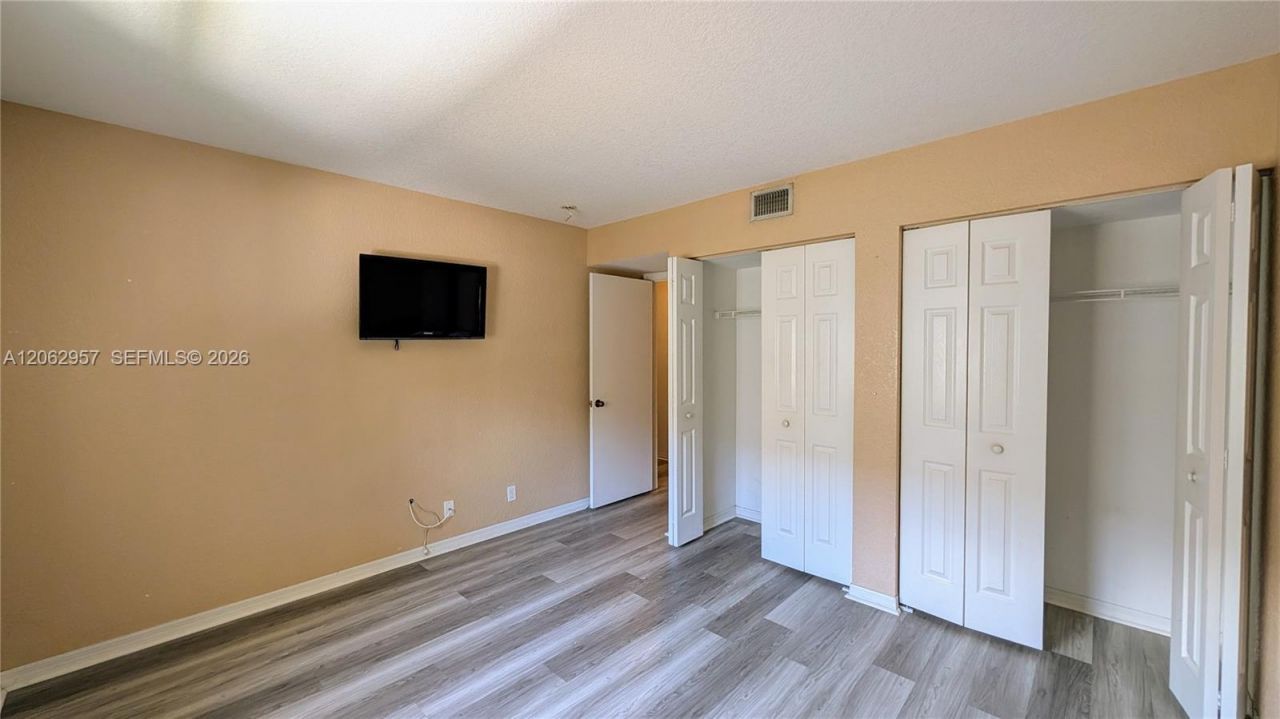 2231 N Cordoba Bnd, Weston, FL 33327 Photo