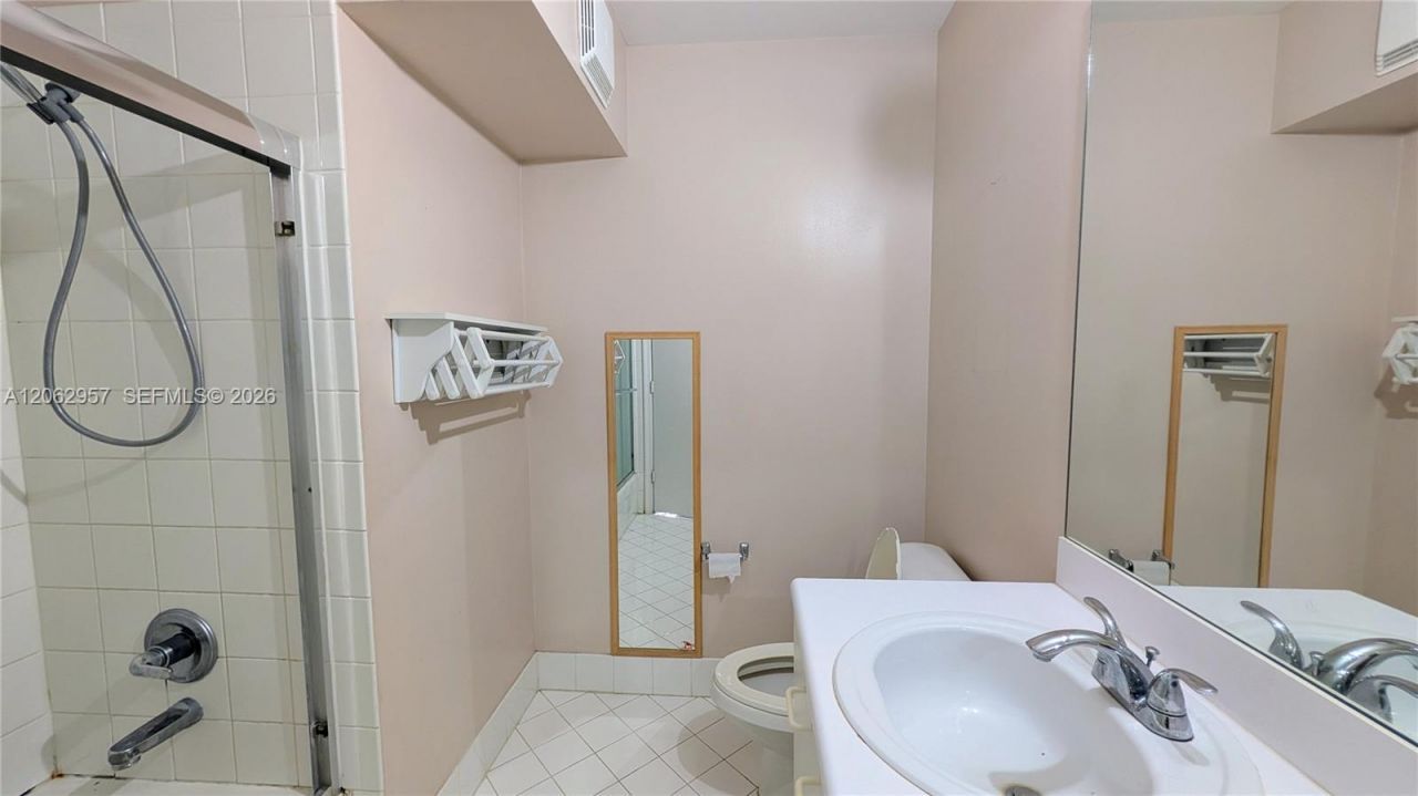 2231 N Cordoba Bnd, Weston, FL 33327 Photo