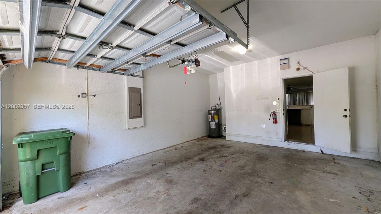 2231 N Cordoba Bnd, Weston, FL 33327 Photo