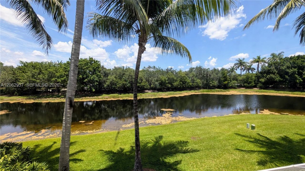 2231 N Cordoba Bnd, Weston, FL 33327 Photo