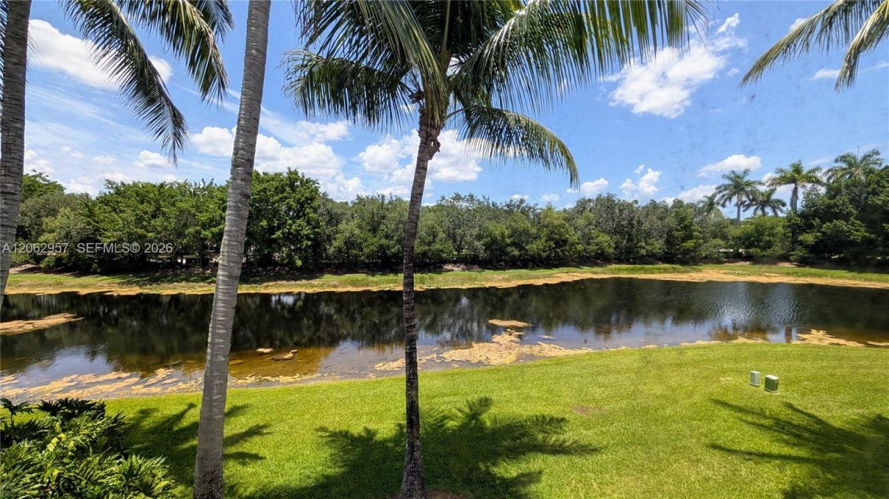 2231 N Cordoba Bnd, Weston, FL 33327 Photo