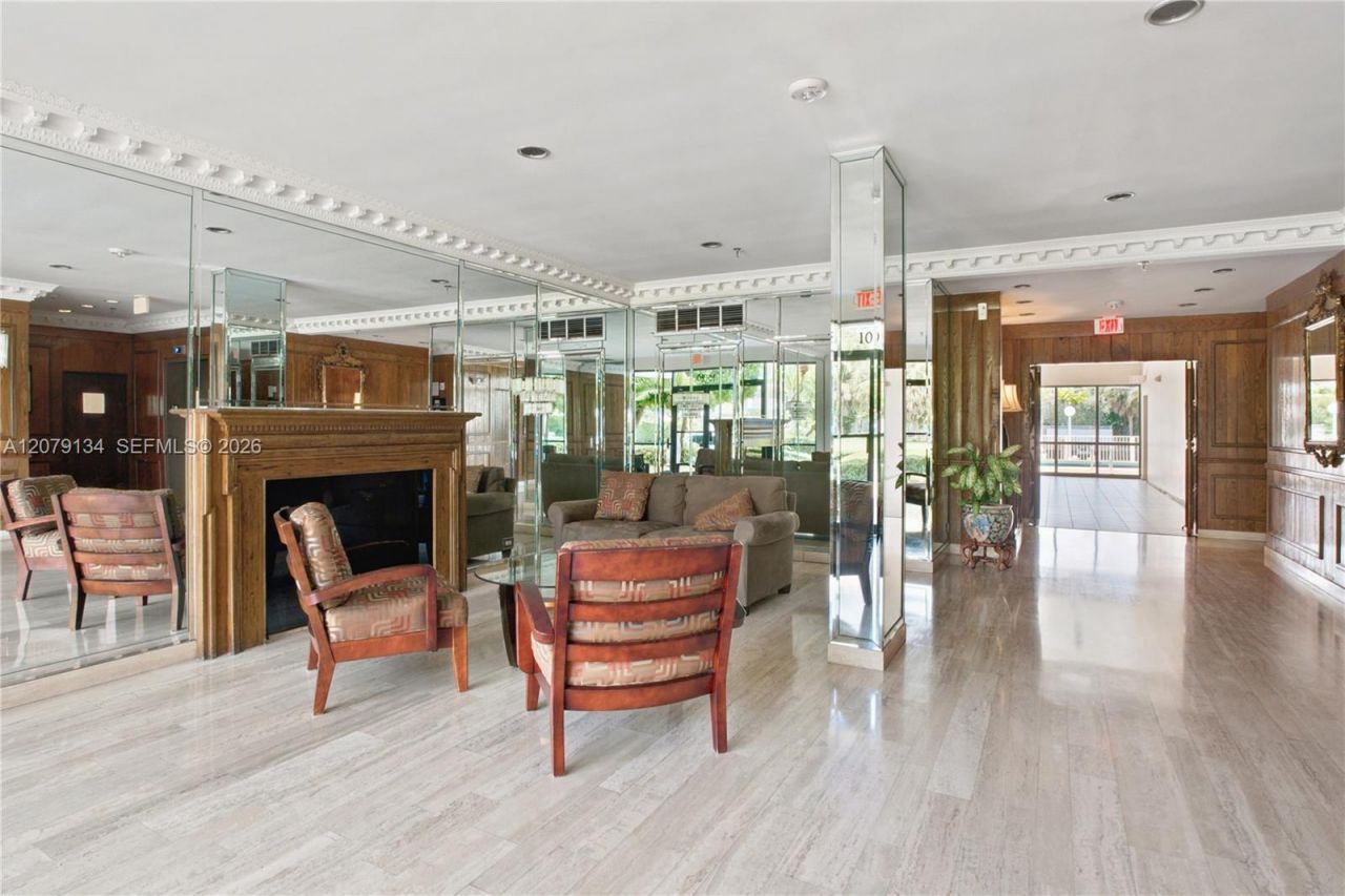 10180 W Bay Harbor Dr , Unit 3A, Bay Harbor Islands, FL 33154 Photo