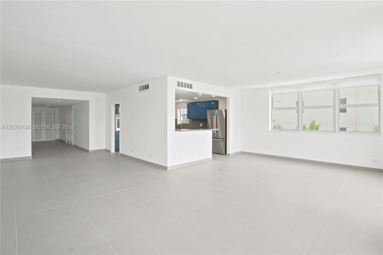 10180 W Bay Harbor Dr , Unit 3A, Bay Harbor Islands, FL 33154 Photo