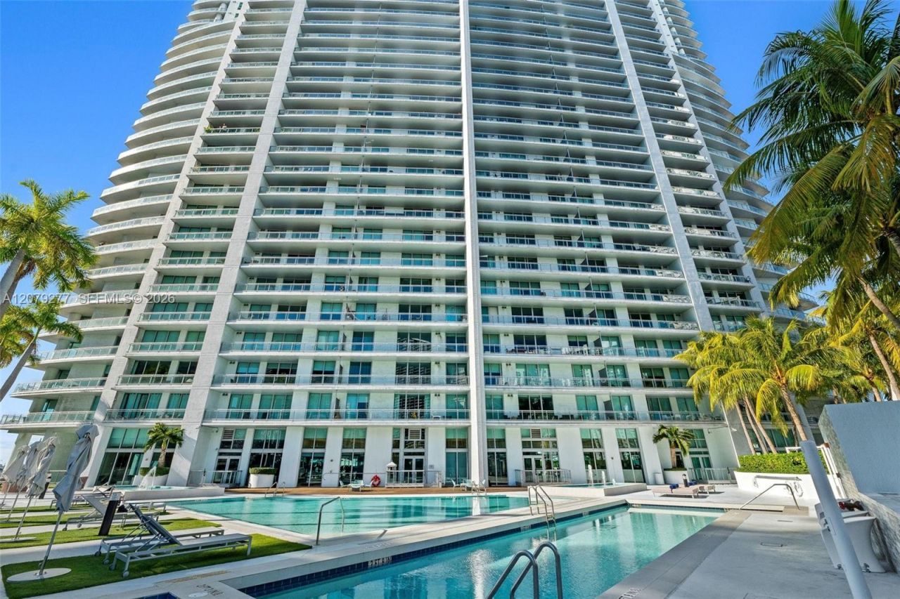 90 SW 3rd St , Unit 1506, Miami, FL 33130 Photo