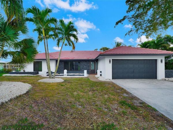 3352 Lakeview Blvd , Delray Beach, FL 33445