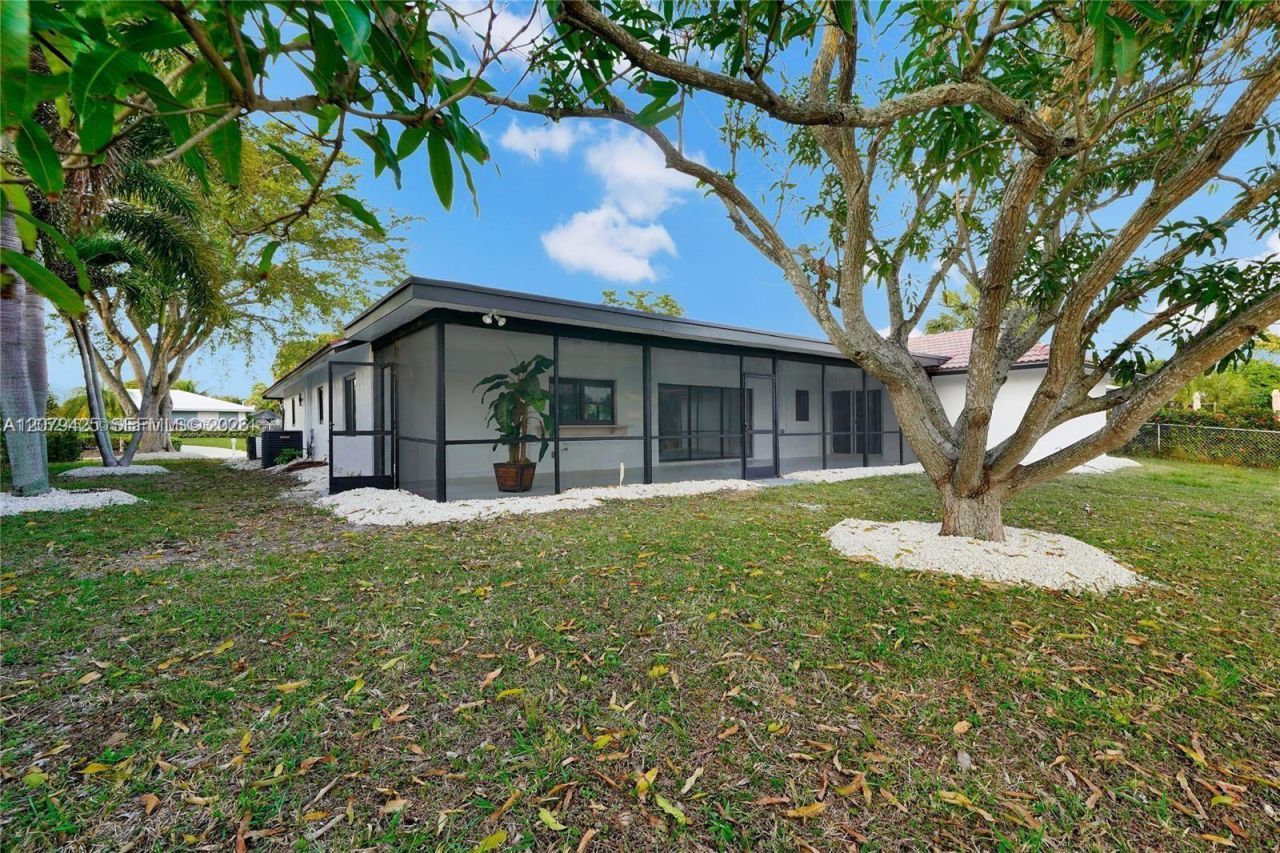 3352 Lakeview Blvd , Delray Beach, FL 33445 Photo