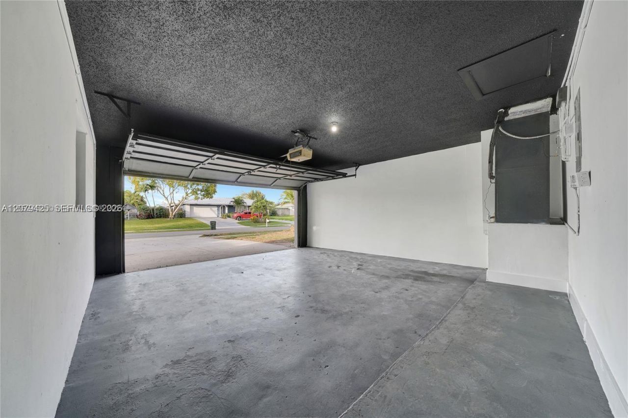 3352 Lakeview Blvd , Delray Beach, FL 33445 Photo
