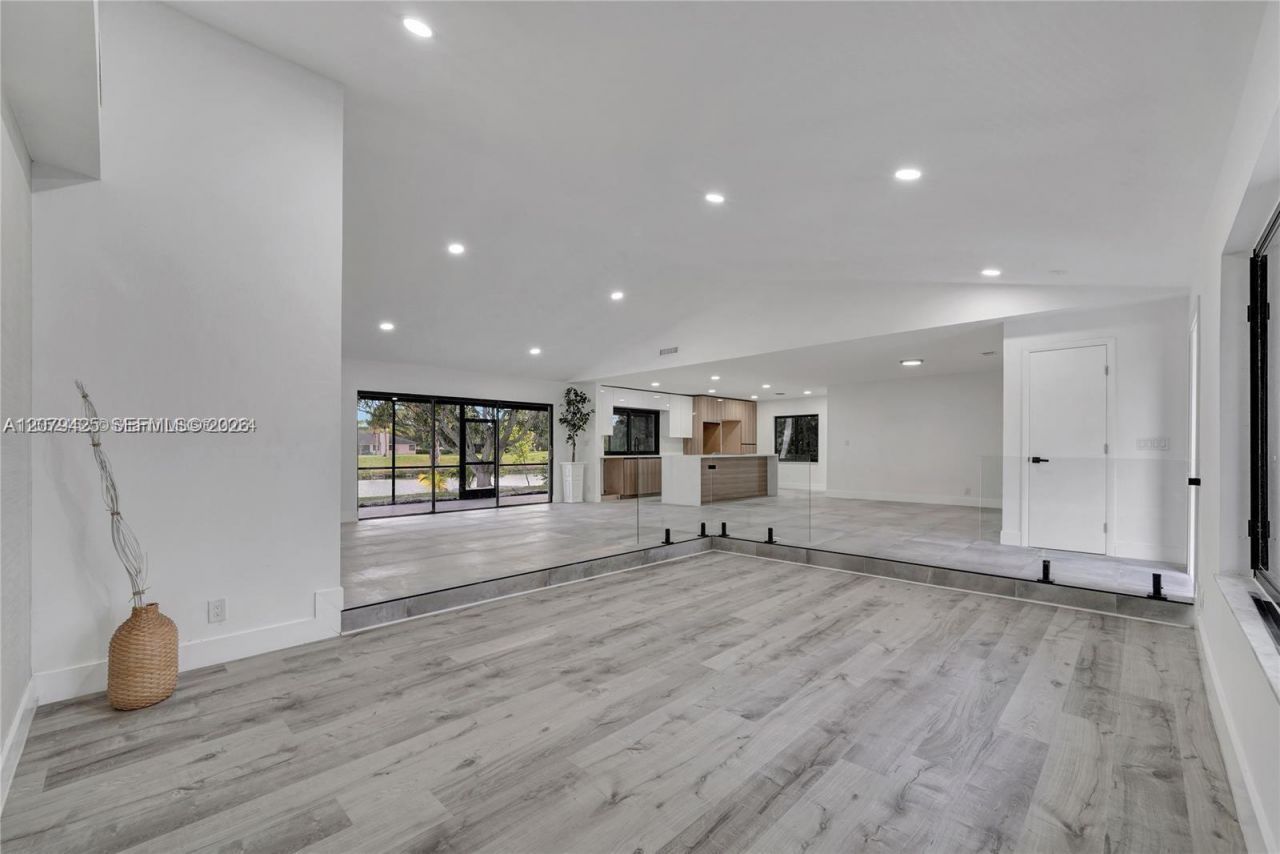 3352 Lakeview Blvd , Delray Beach, FL 33445 Photo
