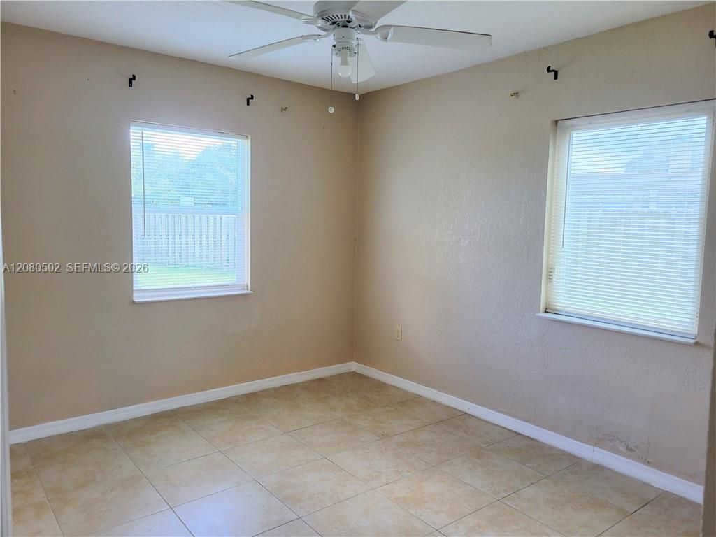 2400 NW 152nd St , Miami Gardens, FL 33054 Photo