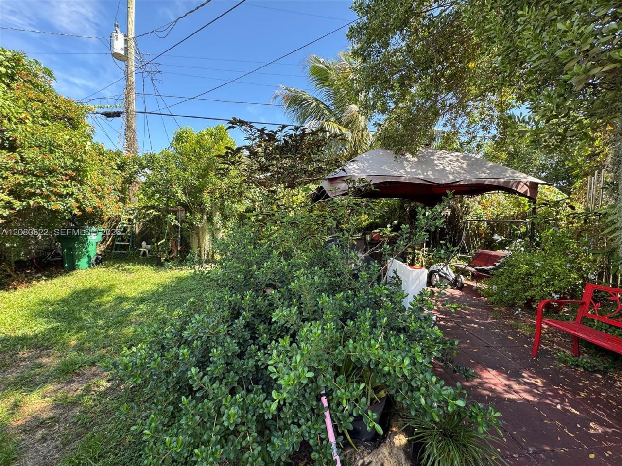 1075 NW 100th St , Miami, FL 33150 Photo