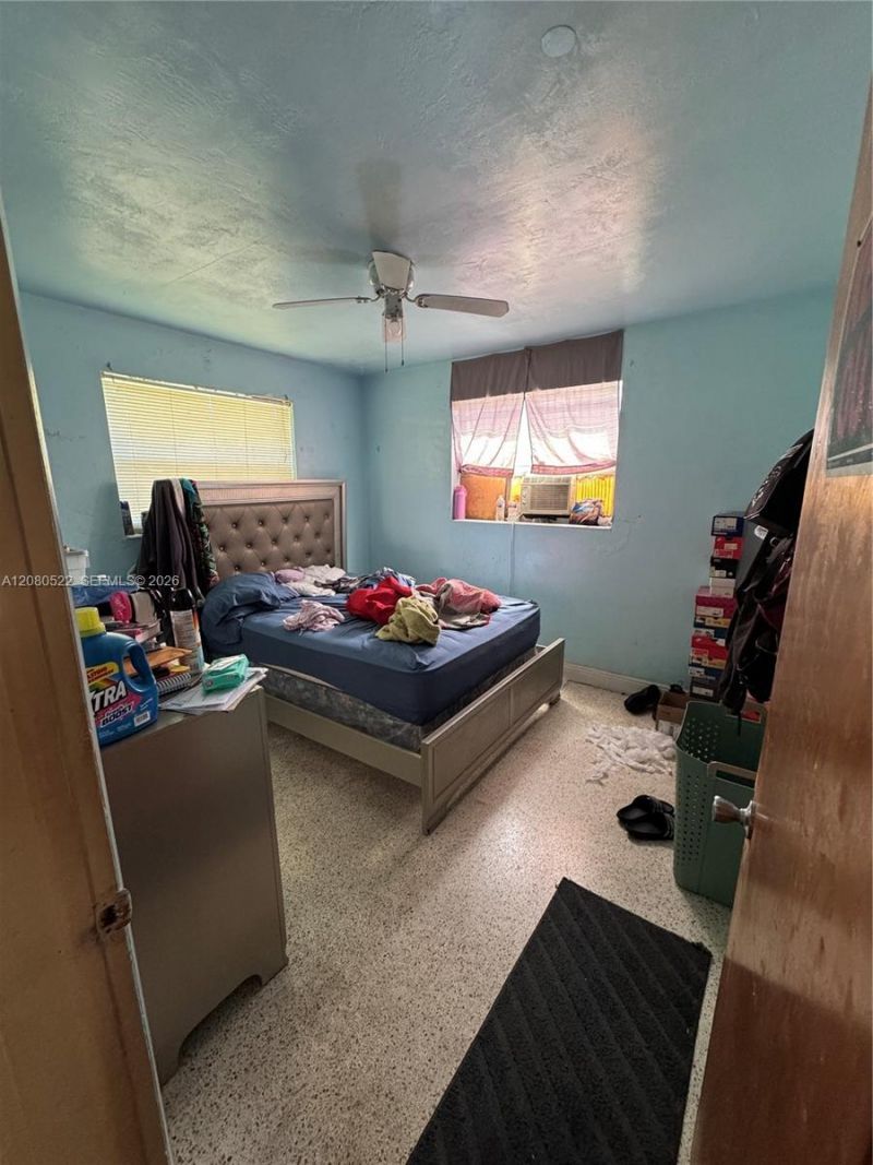 1075 NW 100th St , Miami, FL 33150 Photo