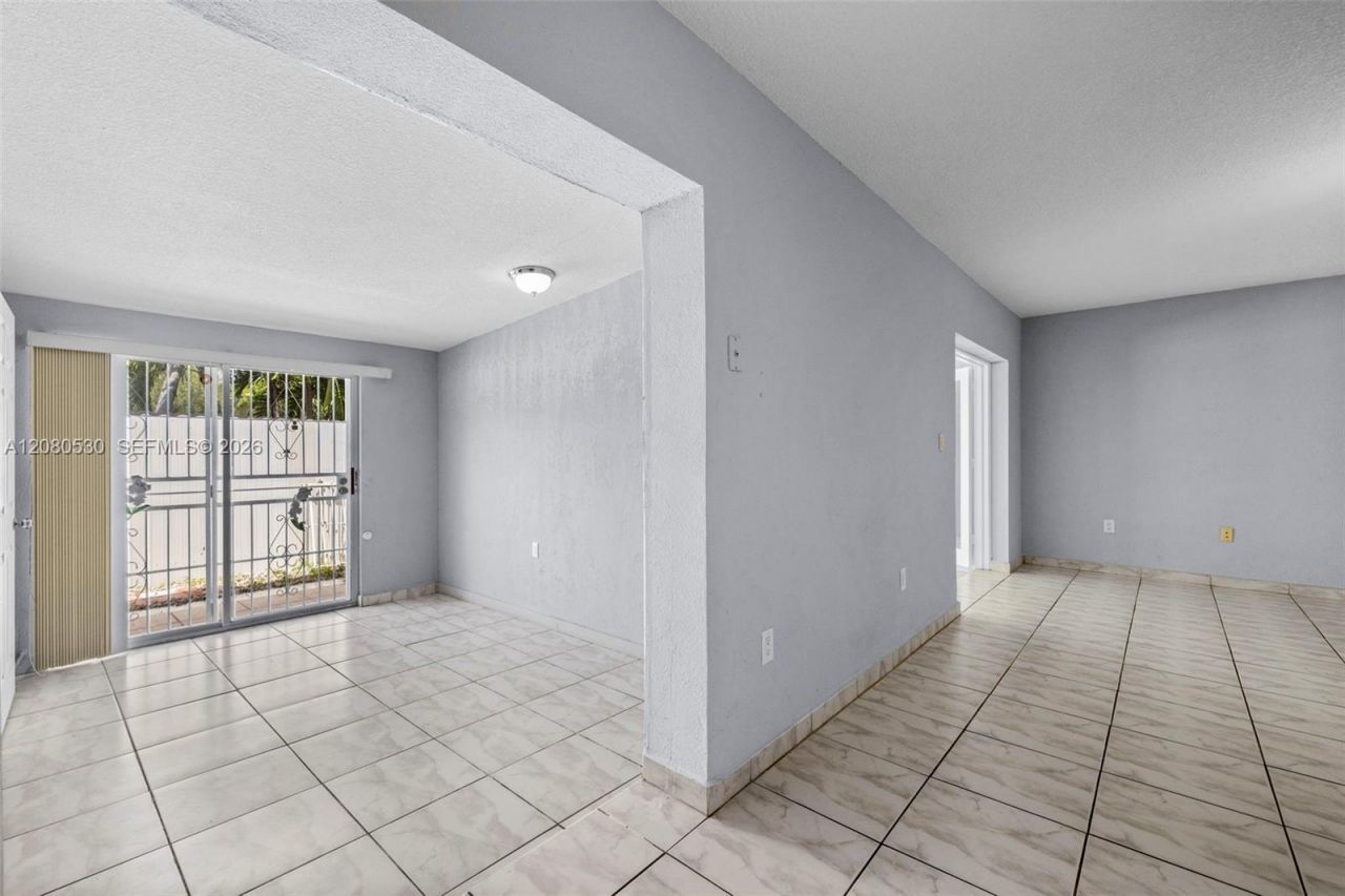 2028 SW 103rd Ct , Unit 2028, Miami, FL 33165 Photo