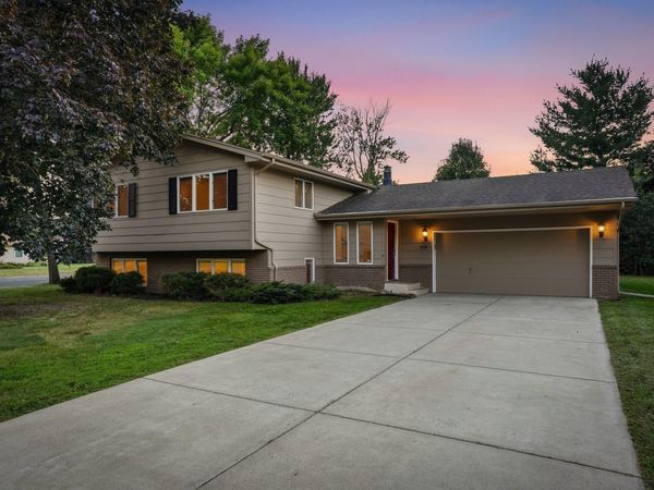 1198 Harrison Street S, Shakopee, MN 55379