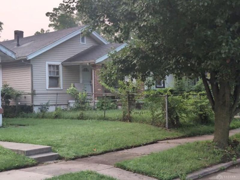 574 Gramont Avenue, Dayton, OH 45402 Photo 3